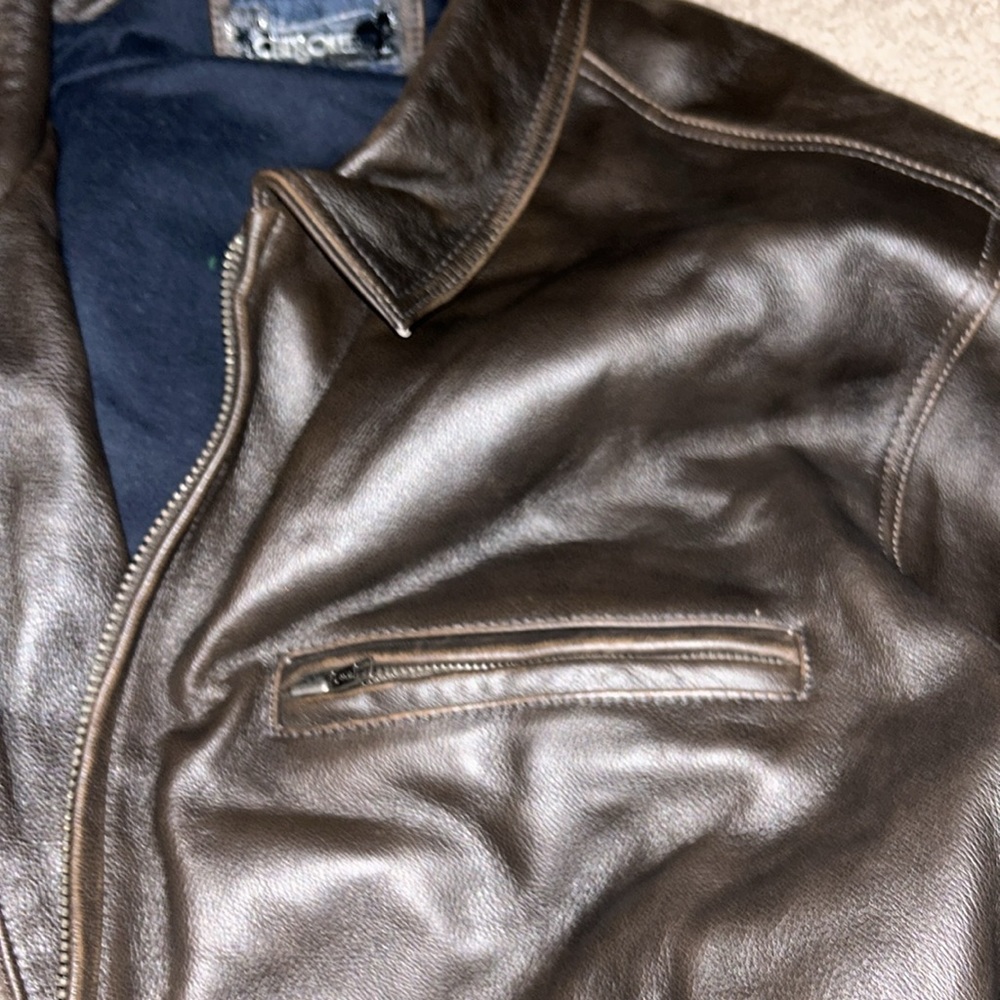 Leather Jacket - Picture 5 of 7